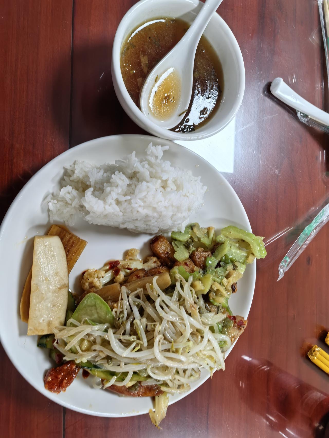 今日游玩长沙开福寺

想深入游玩长沙开福寺，先了解历史，清末八指头陀（释敬安）写