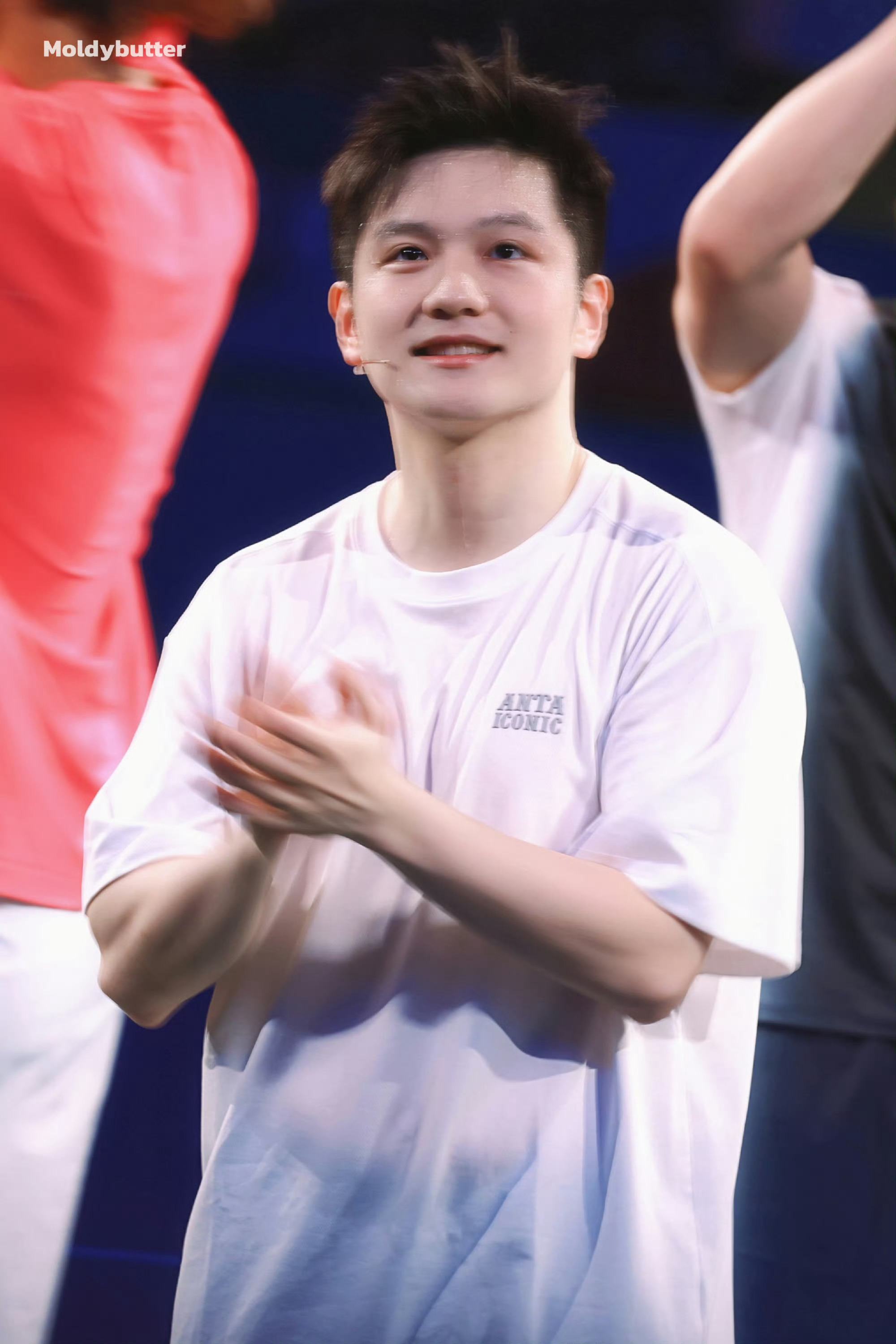 FZD白白嫩嫩的网球东 又帅又萌 