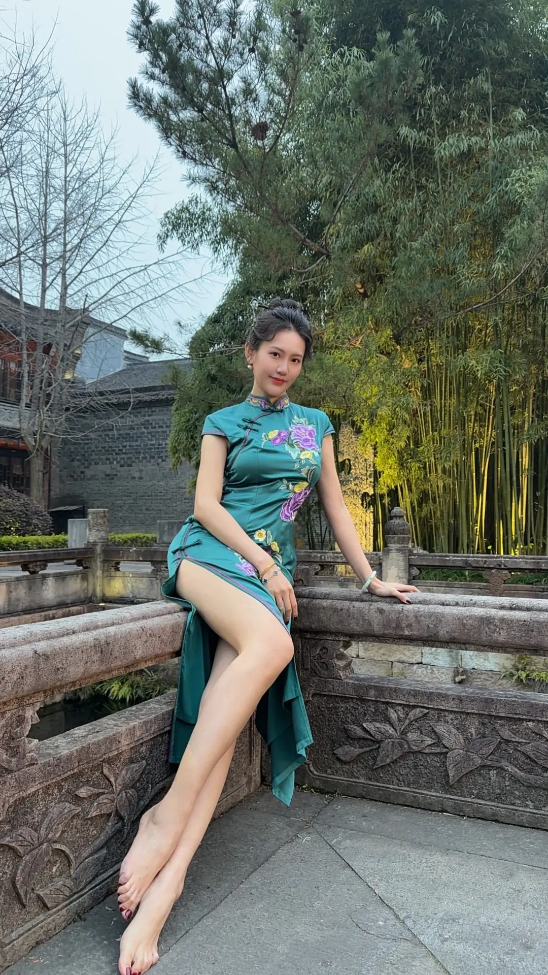 一袭旗袍 一梦芳华。