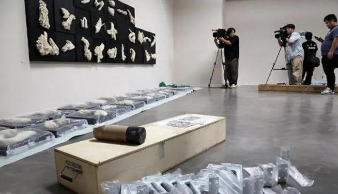 光州双年展开幕！
9月5日，第16届光州双年展正式拉开帷幕。现场反差刺眼：台湾馆
