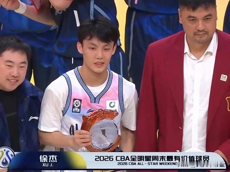 徐杰“梦想扣篮” (2026年)：身高1.78米的“全明星票王”砍下35分荣膺M