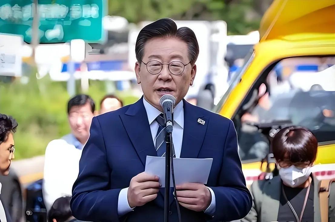 韩国总统李在明宣布根据《亲日反民族行为者财产国家收归特别法》，要全面调查、追缴那