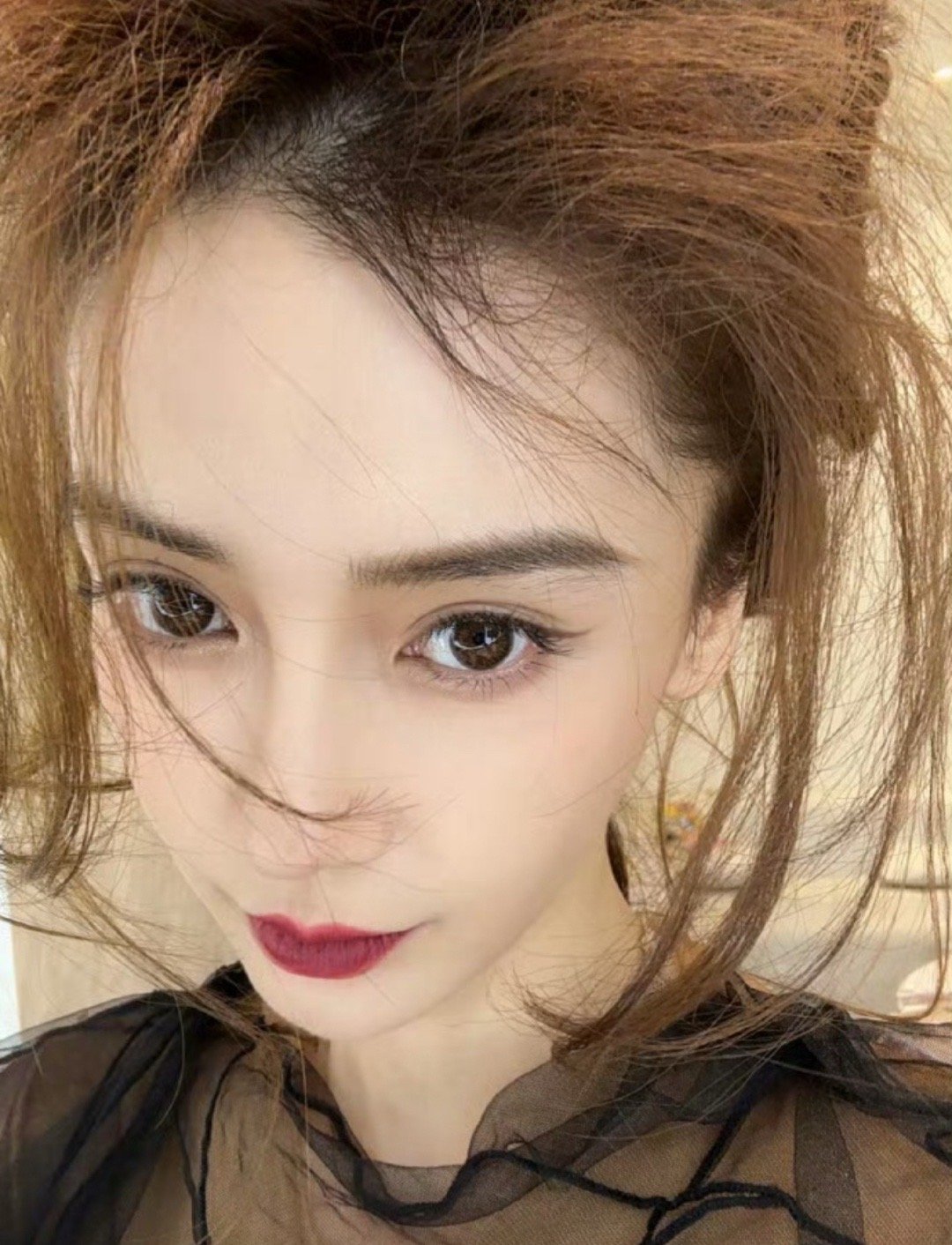 Angelababy万圣节营业  好美的鼻姐啊 神颜 [期待] ​​​