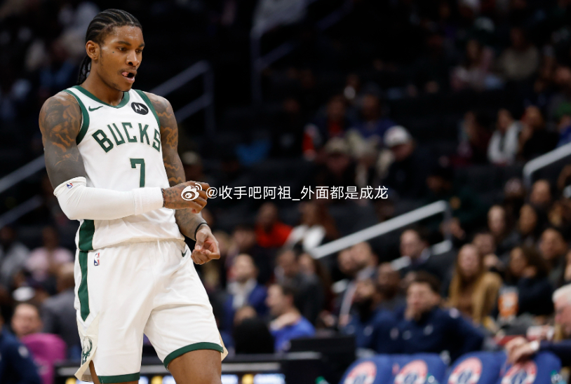 NBA常规赛继续开打，雄鹿115-98国王。                  