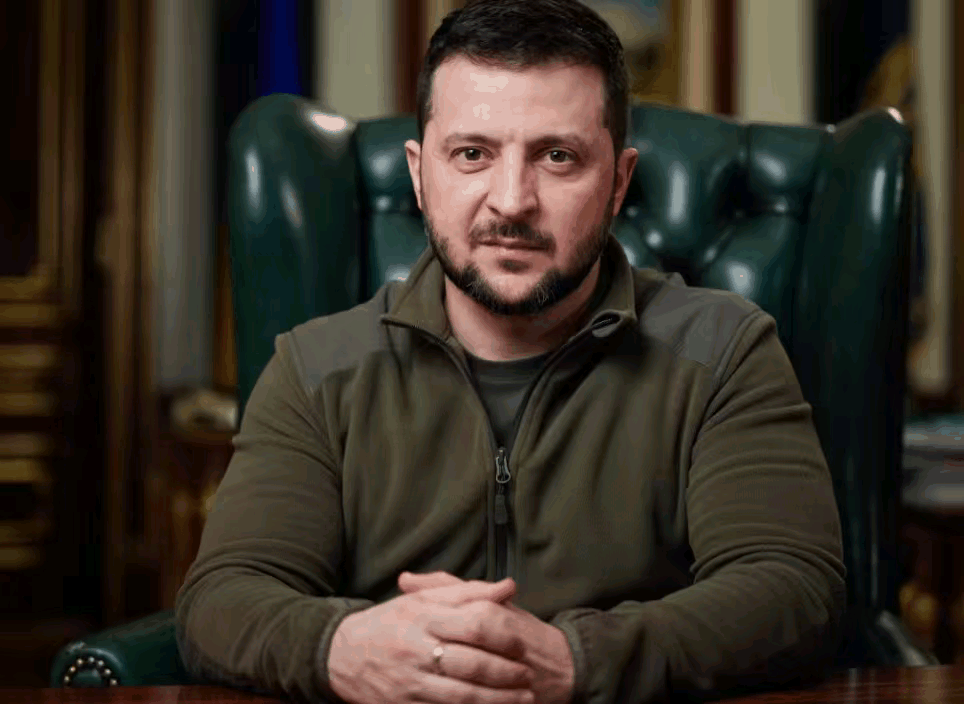 为何乌克兰并不能怪泽连斯基？

很多人不明白，俄乌冲突打成这样，认为是泽连斯基错