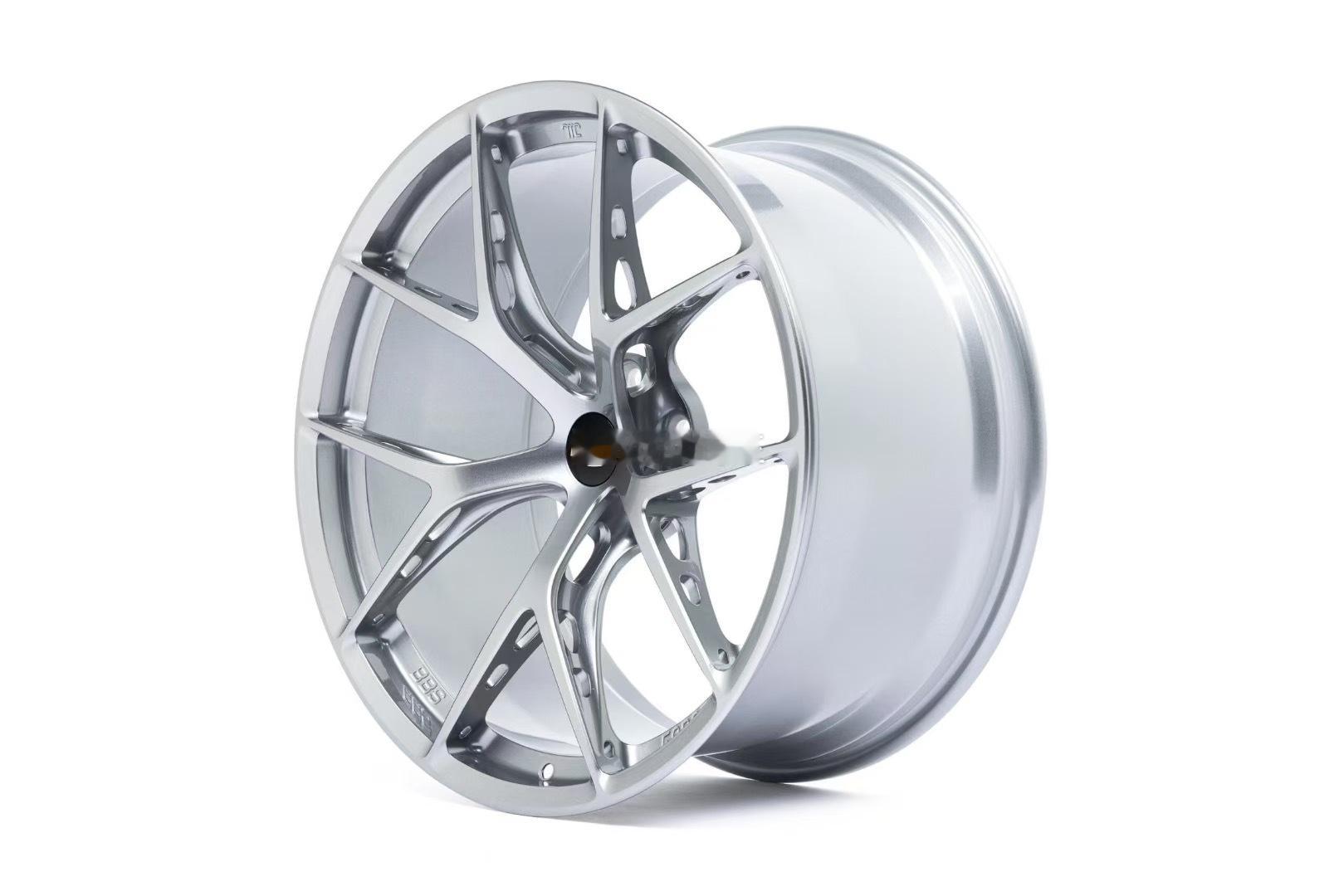 bbs 日本FIR EVO 宝马G8X 欢迎咨询前后 19/20 DS银 ​​​