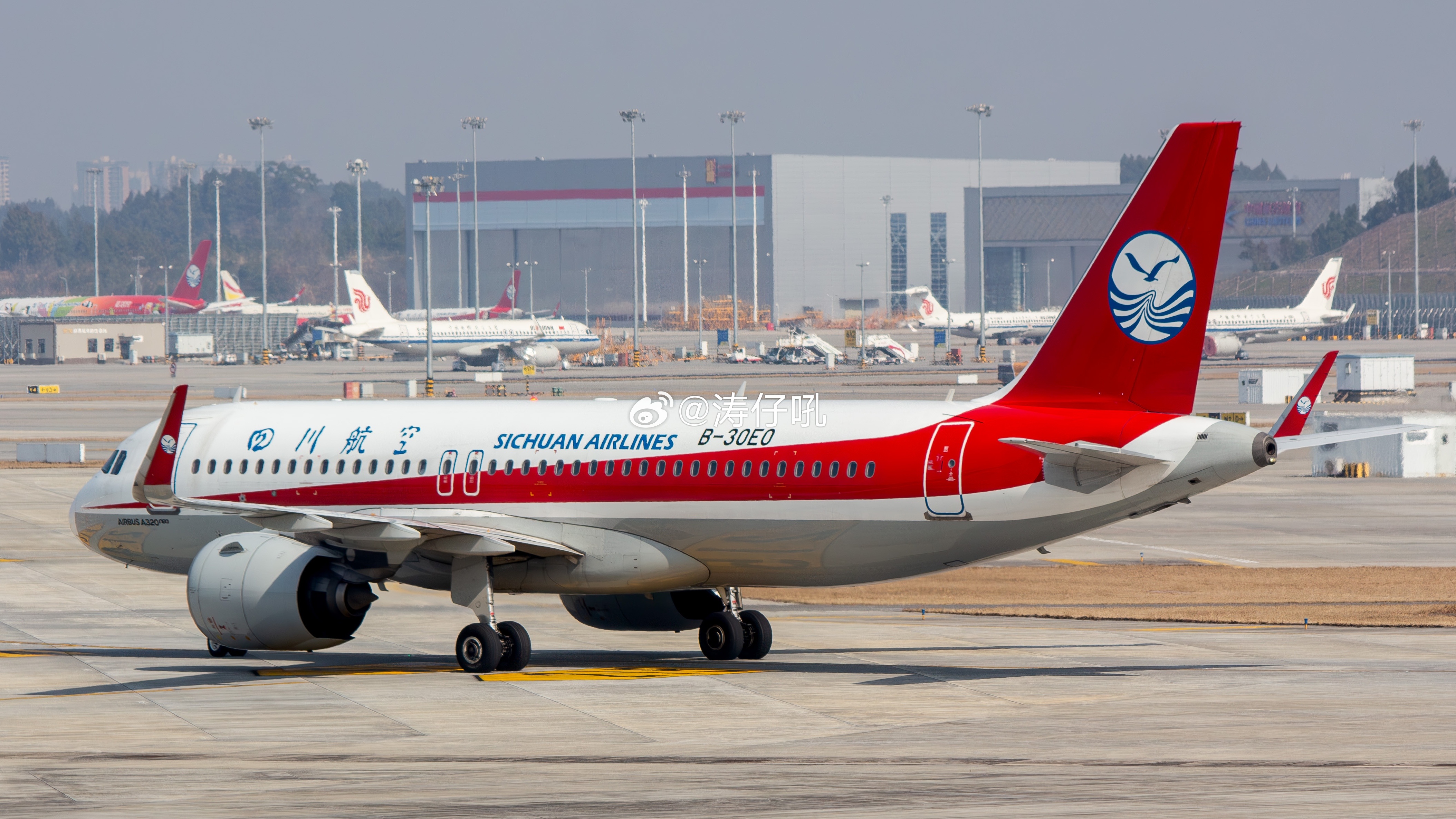 涛说涛话四川航空最新一架A320neo/注册号B-32SV于昨日正式交付，飞机已