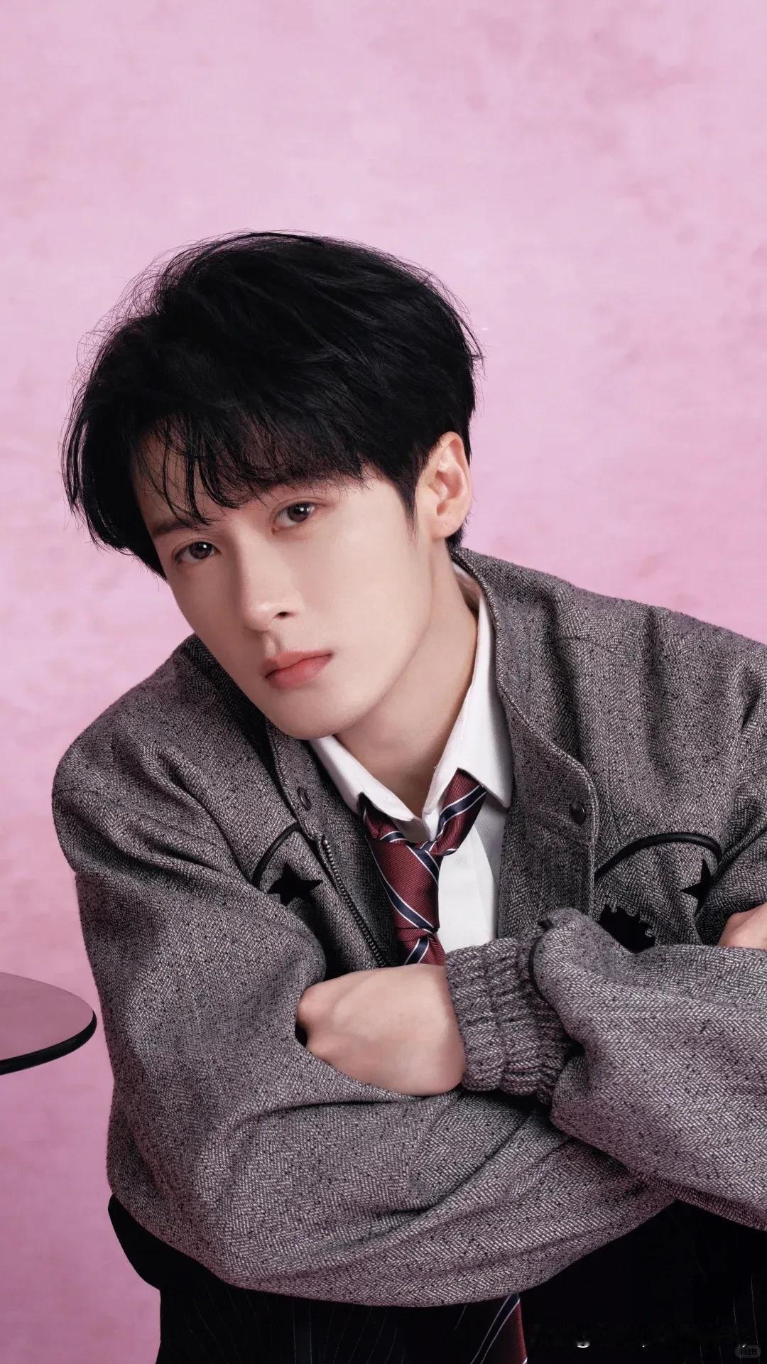 娱乐圈“八卦漩涡”：明星背后的荒诞与真实

娱乐圈宛如一个永不落幕的舞台，“精彩