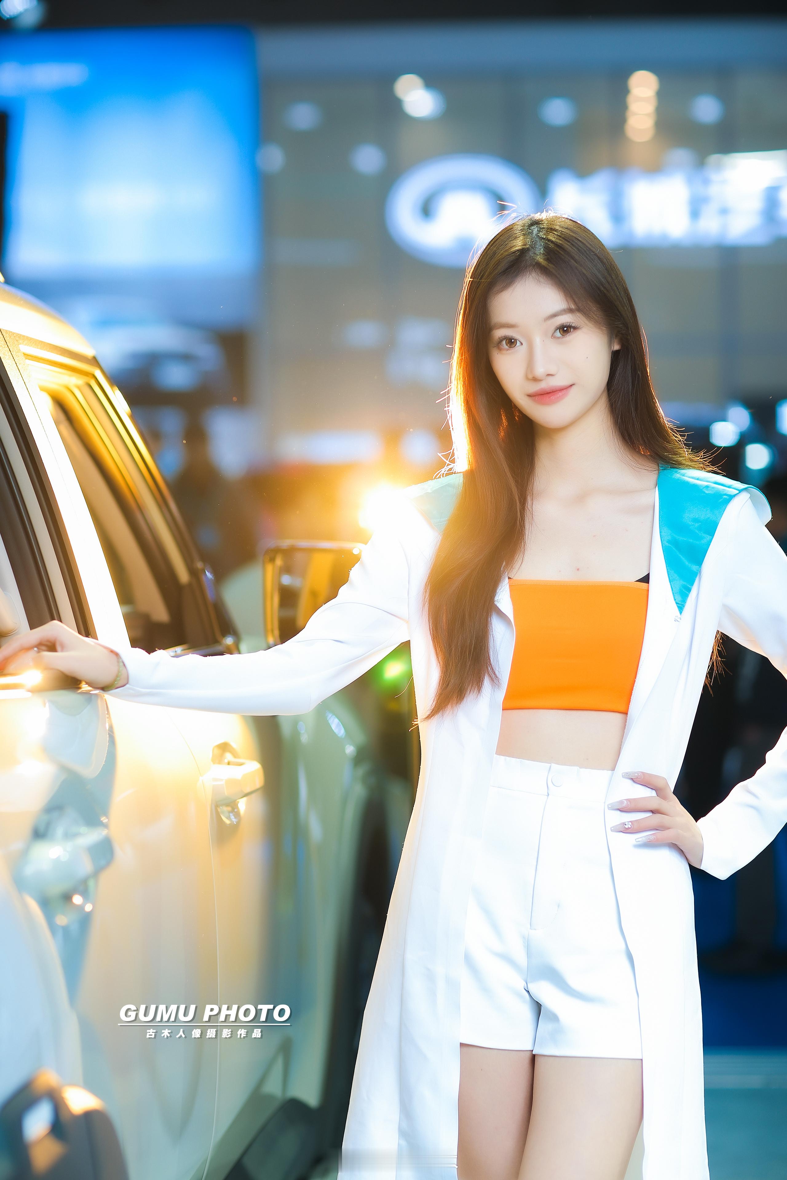 2025成都双十二车展捷途展台模特小姐姐2025成都双十二车展 