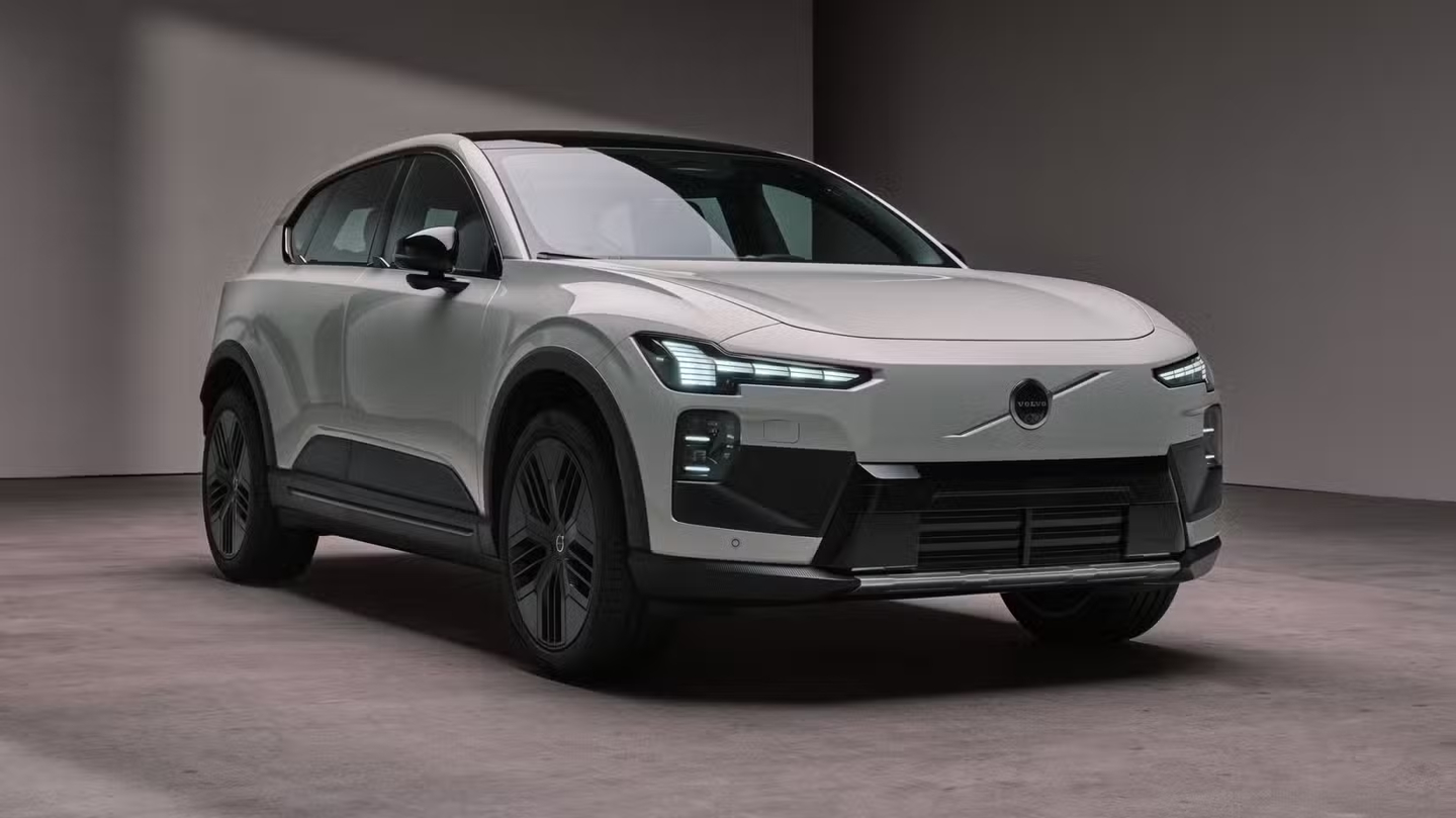 【沃尔沃力挺新能源，CEO 塞缪尔森称电动汽车业务已实现盈利】塞缪尔森也承认，电