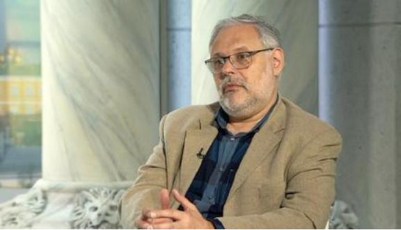 “中国已经抛弃了俄罗斯！”前年，俄罗斯专家不满中国在俄乌战争中保持中立的态度，并