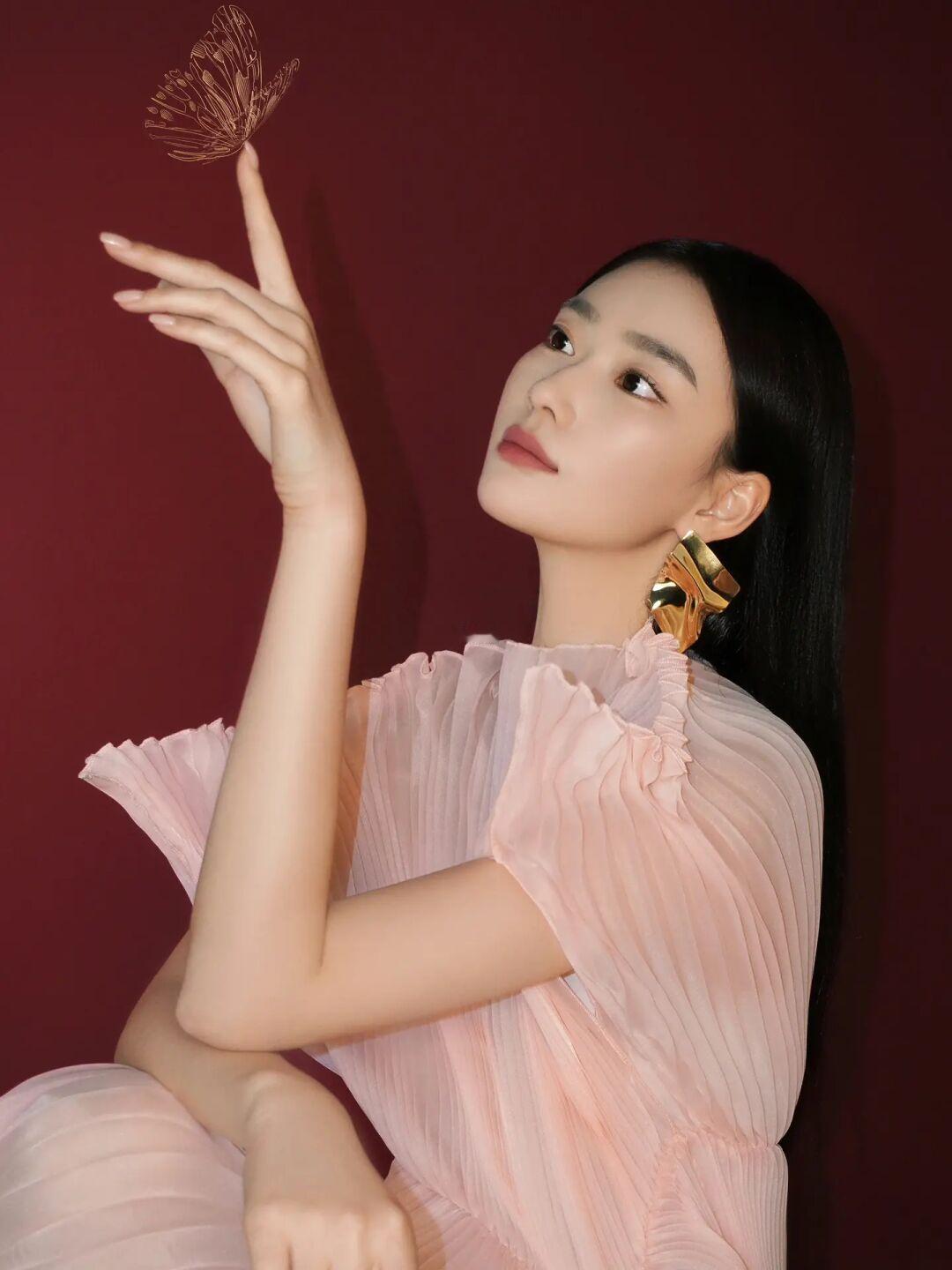 爱在翩然心动时🦋