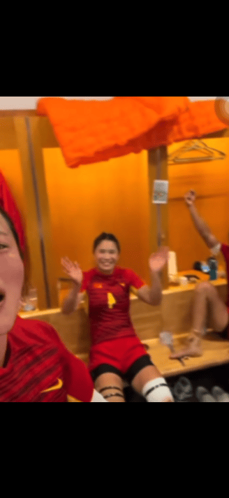 坚韧勇敢的女运动员们，“祝你们只为好事泪流”。 ​​​