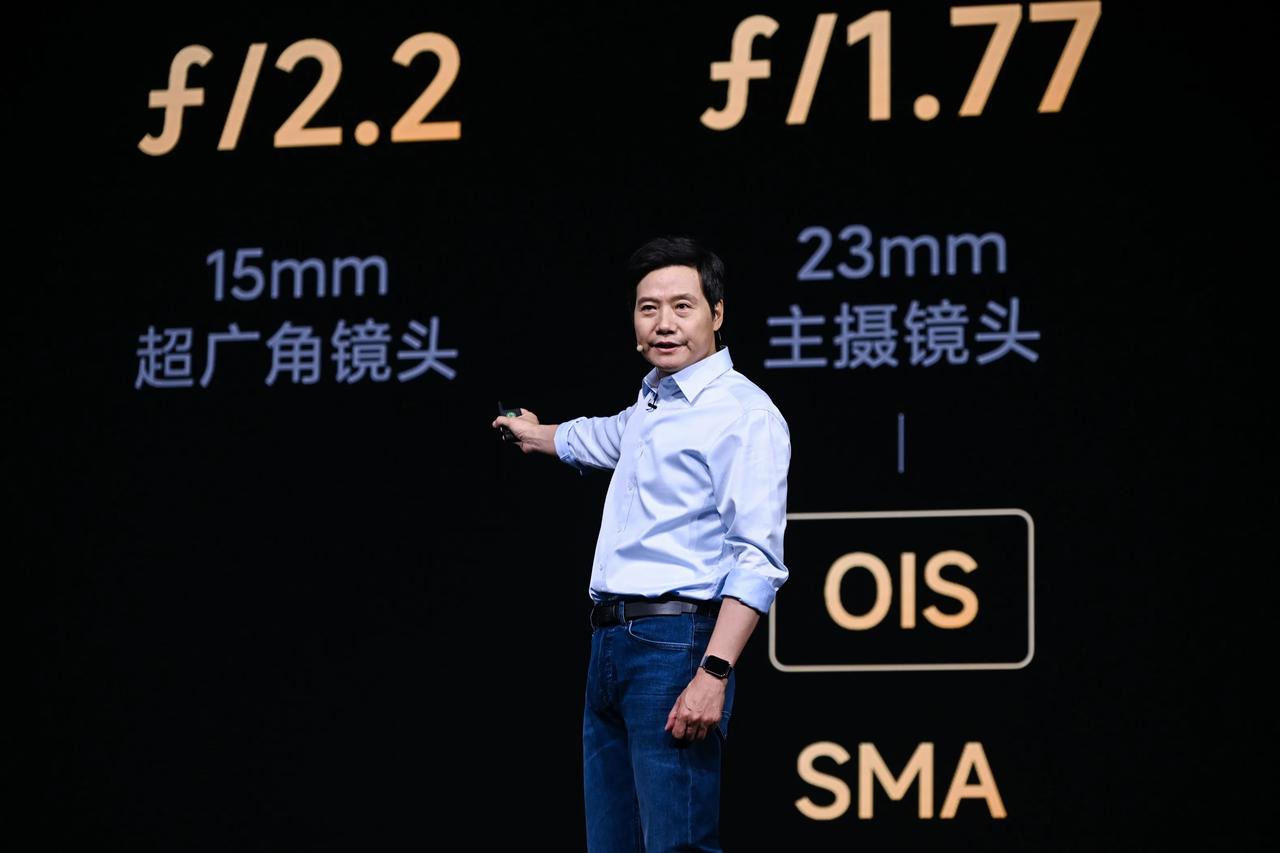 华为Mate X3：主摄IMX766
荣耀Magic V2：主摄IMX800
v