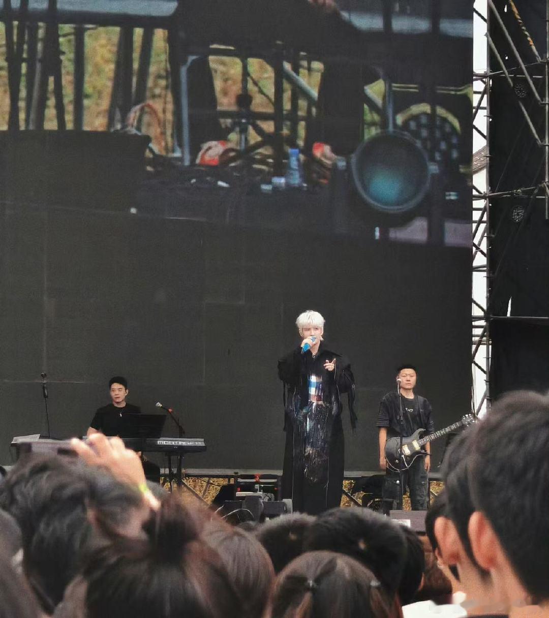 张远意外好听张远好会唱歌手2026 闪电新闻6月15日对话本月补位张远，参与歌手