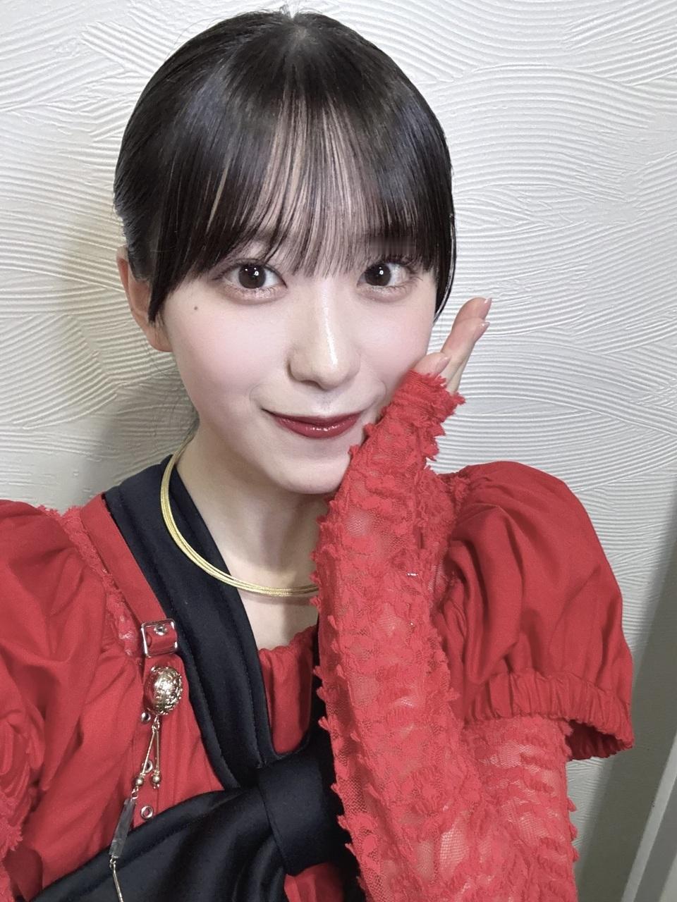 村井優「もう1つの最近の楽しみはクリスマスのものを集めることです！これはジンジャ