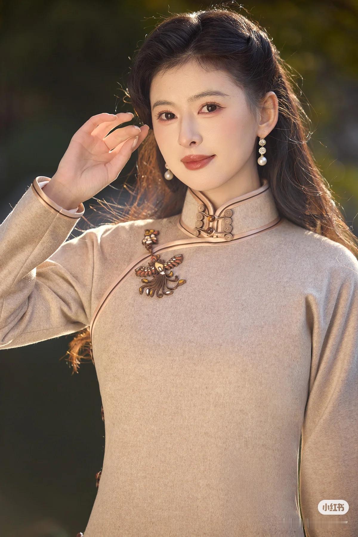 女生穿旗袍可以有多好看?美女旗袍穿搭写真