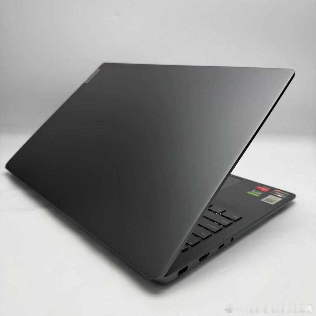 21款联想小新Pro16  16英寸 R7-5800H八核处理器 16G运行 5
