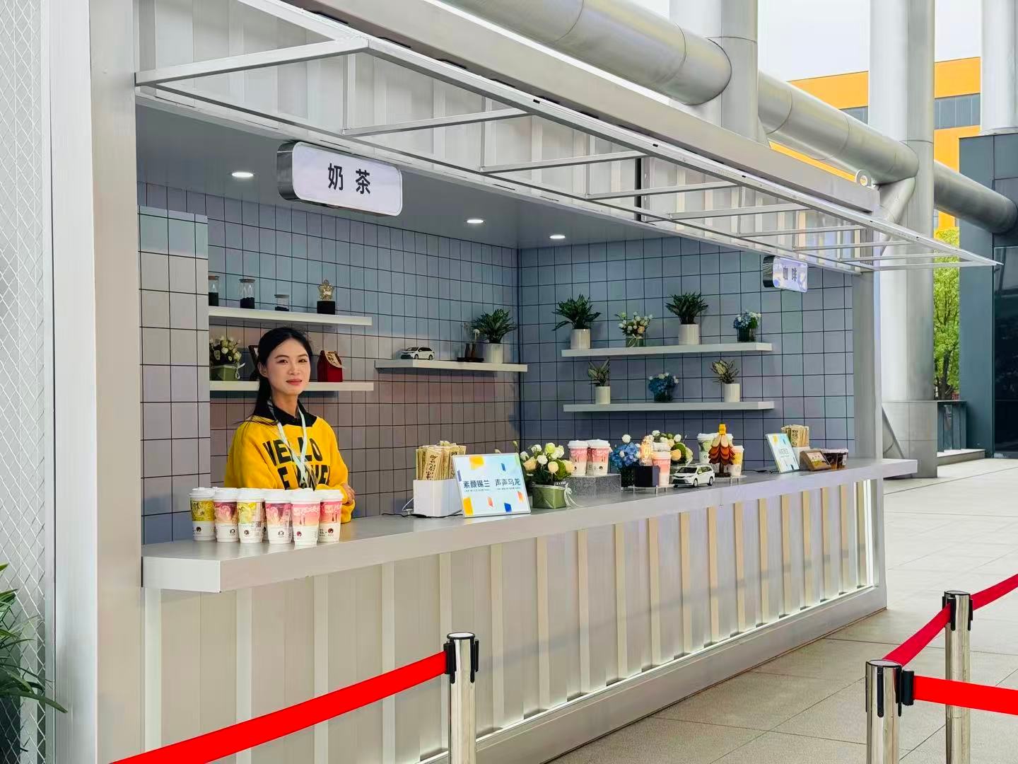 看起来真热闹啊[送花花]老师已经在现场了[doge]丰田这次把牙膏挤爆了赛那首推