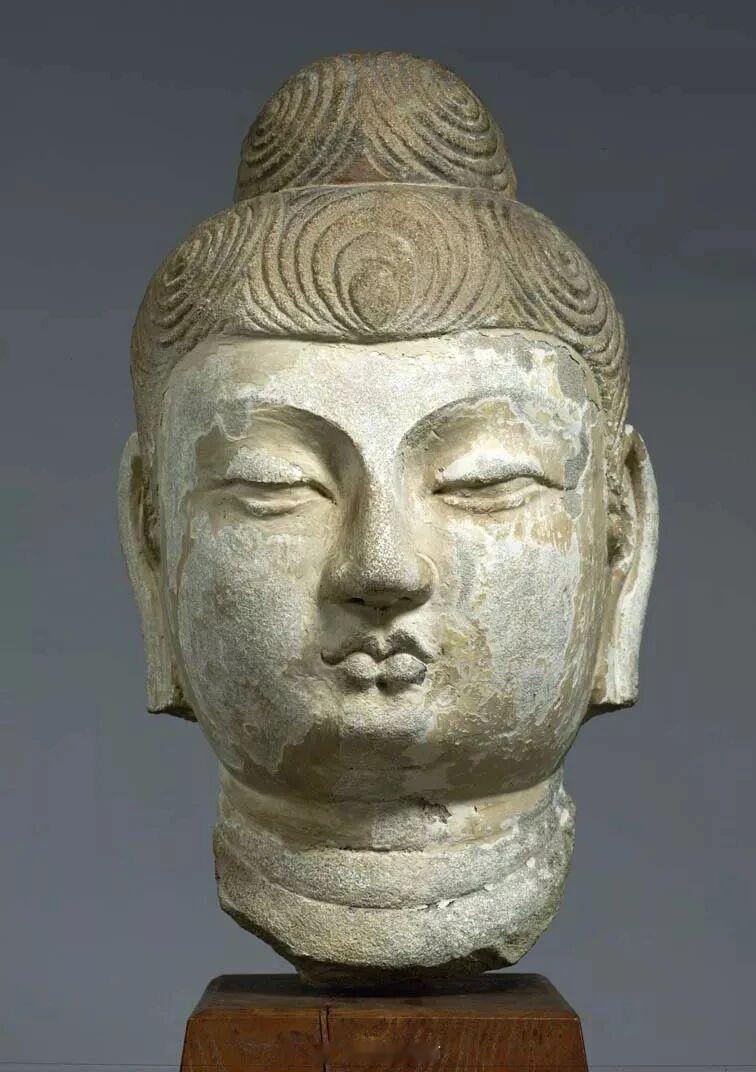 【平常語·甘露味】不要去抱怨，你的处境就会越来越顺利。很多人动不动就去抱怨。假如