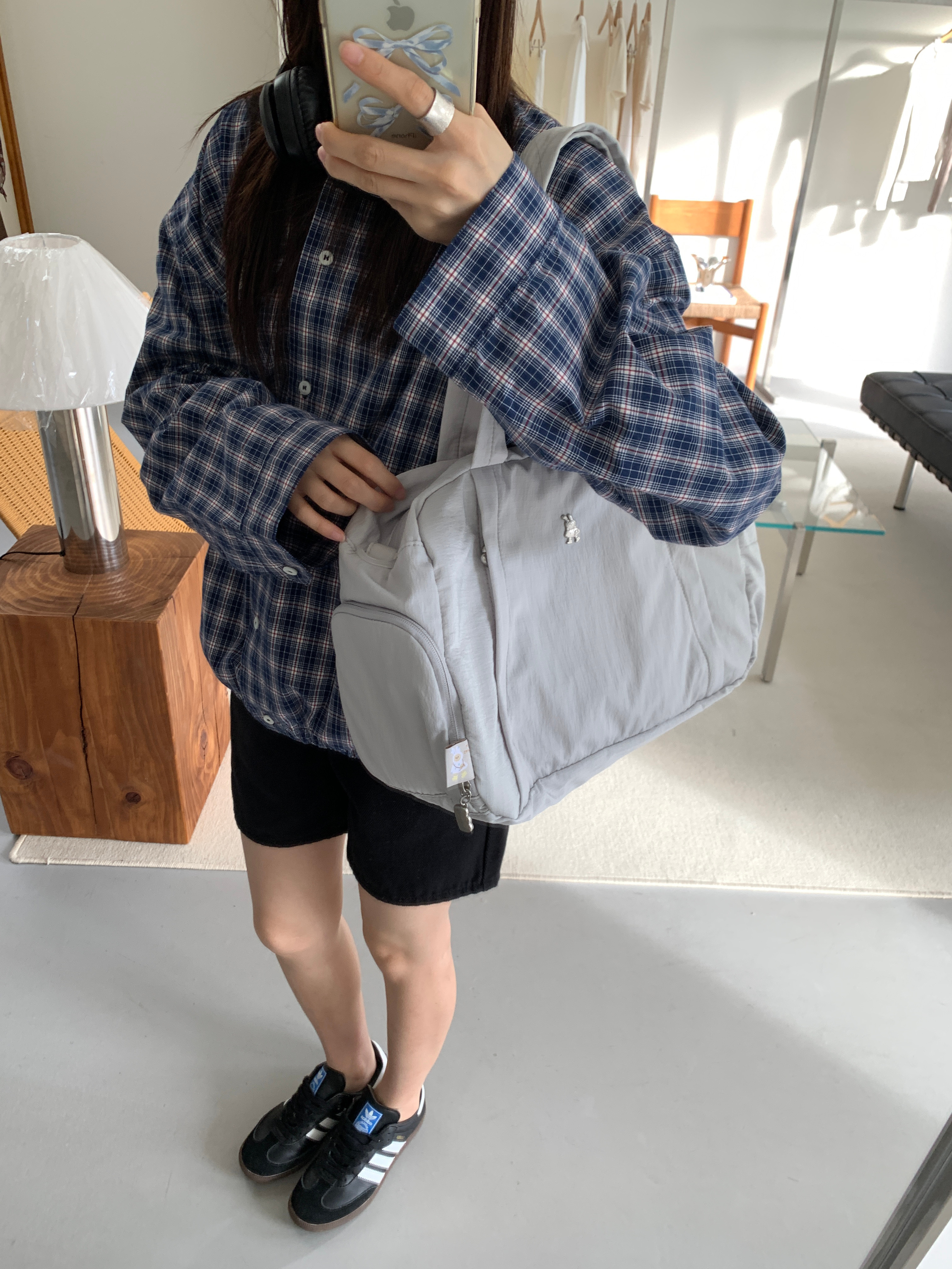 剧剧 🛋️这款鞋仓旅行包我还做了月光灰灰色…真的太好看了… ​​​