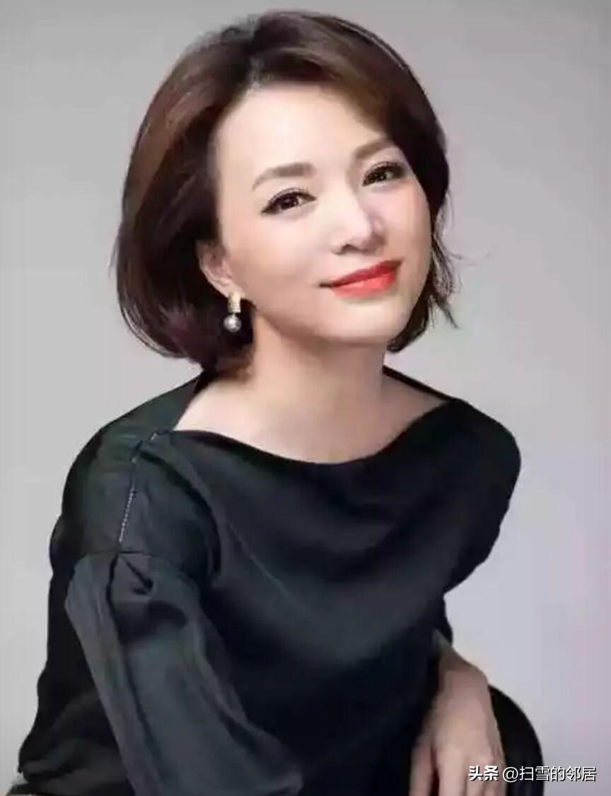 董卿丈夫密春雷被列为案件被告！7月9日，上海金融法院开庭审理此案，密春雷作为被告