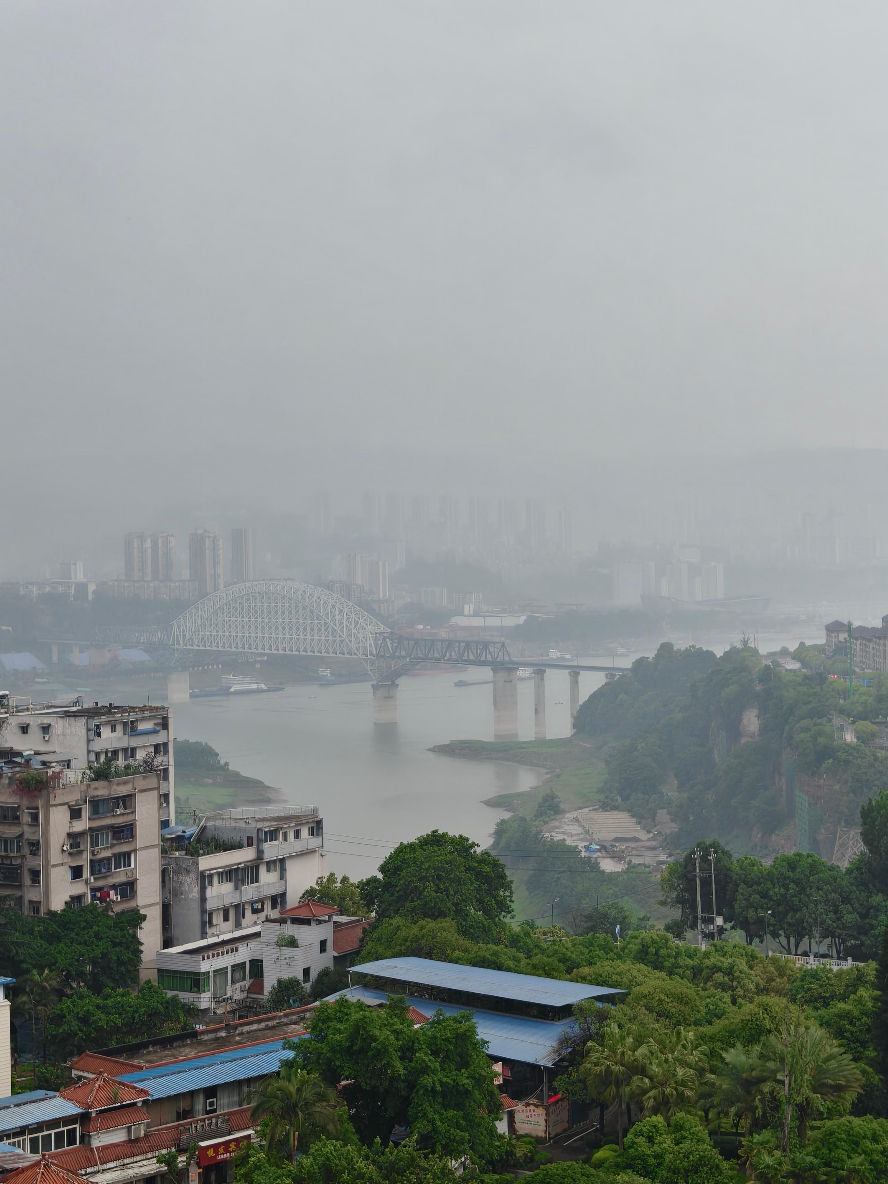 全国都在下雨的样子[求饶]  ​​​