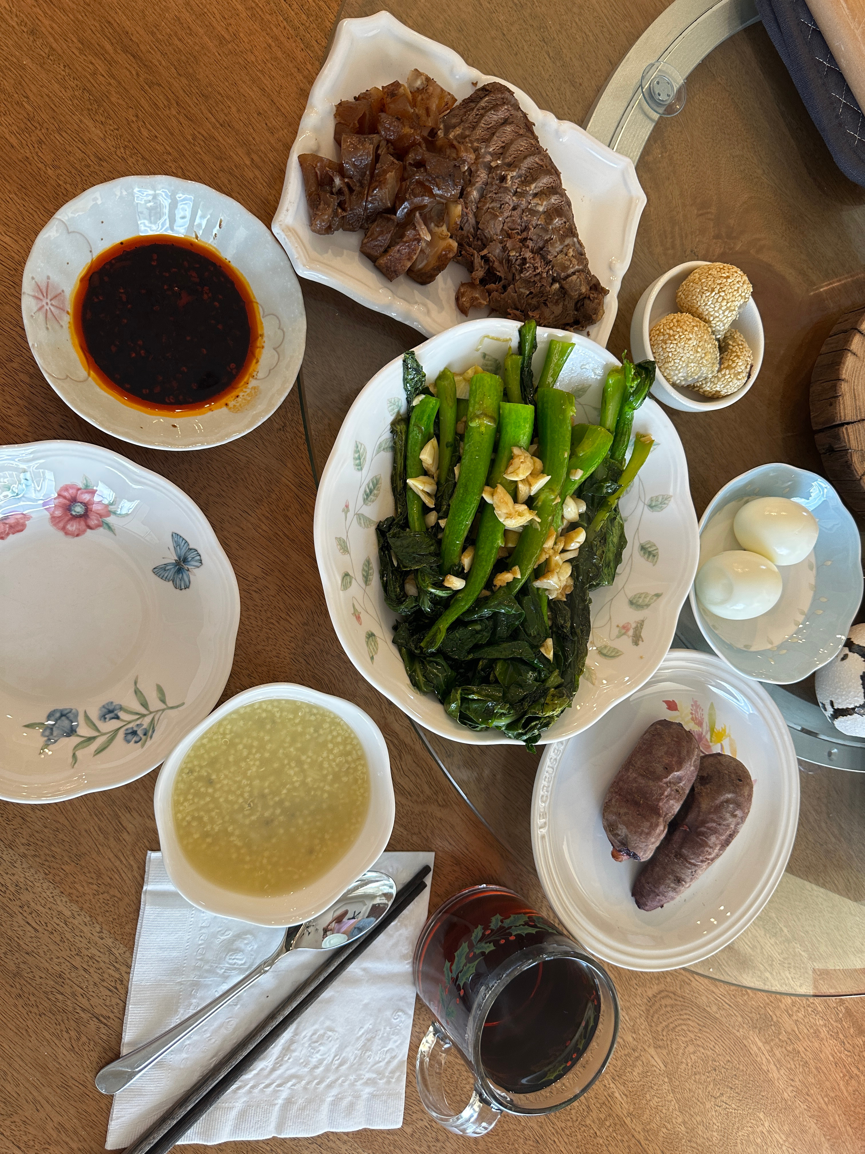 教授回美去机场接的时候我给泡了茶带了水果去之前准备的早餐我这也挺认真对待的吧主要