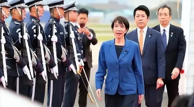 为什么现在 日本 越来越猖狂？一位日本老人曾一语道破：“日本之所以敢跟中国叫板，