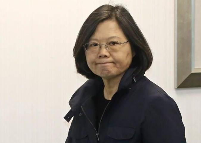 “台湾缺了就不行！”蔡英文窜美期间，这番话说得够满！10月8日，她在演讲中声称，