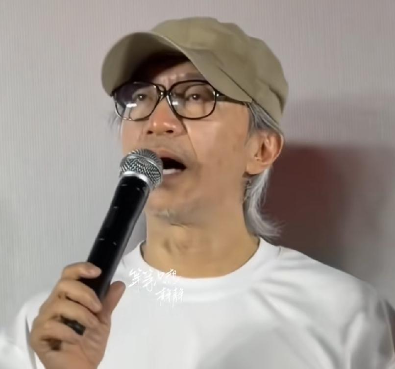 周星驰学天津话，吃嘛呢？嘛好吃？星爷社恐，能这么互动，可见为票房真用心了，将天津