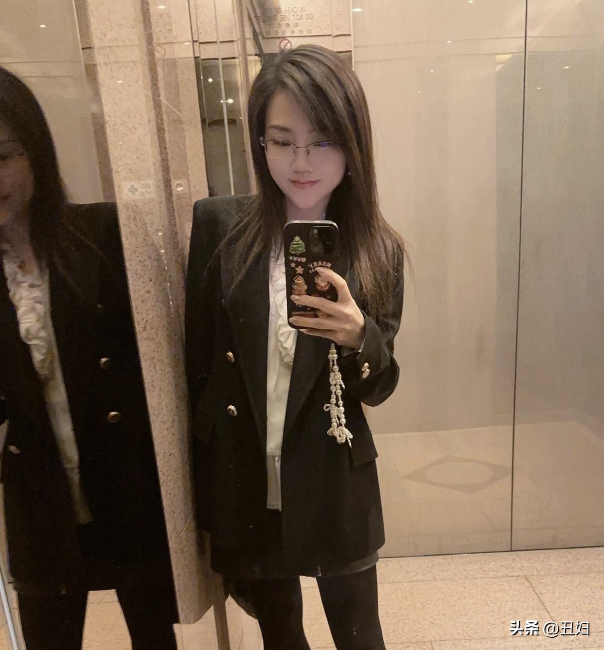 什么样的女人最优雅?善良且有同情心的女人，内心美外在也优雅。