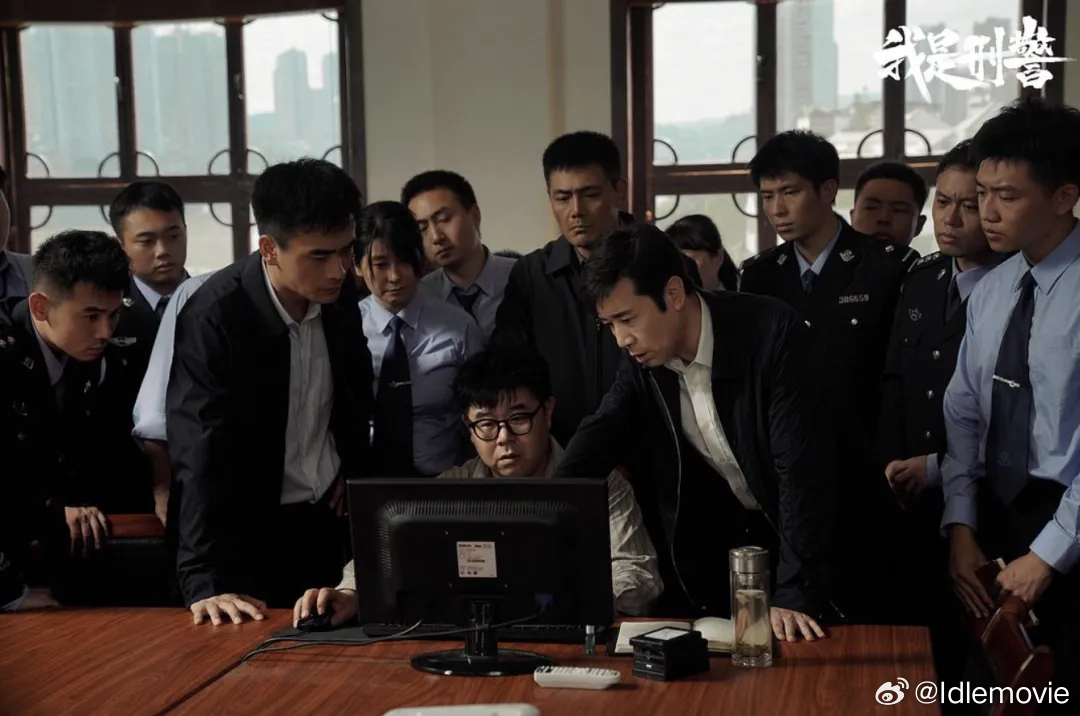 跨年电影愿 【为什么悬疑剧偏爱 90 年代的东北？】 东北，悬疑剧的取景圣地。9