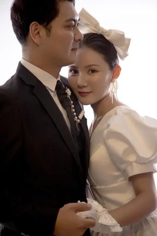 女人长寿，从来不止养生自律，更在于身边相伴的人。
一生有幸，觅得良人：他厨艺暖心