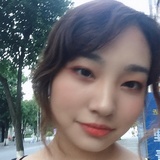 卢花爱品运动