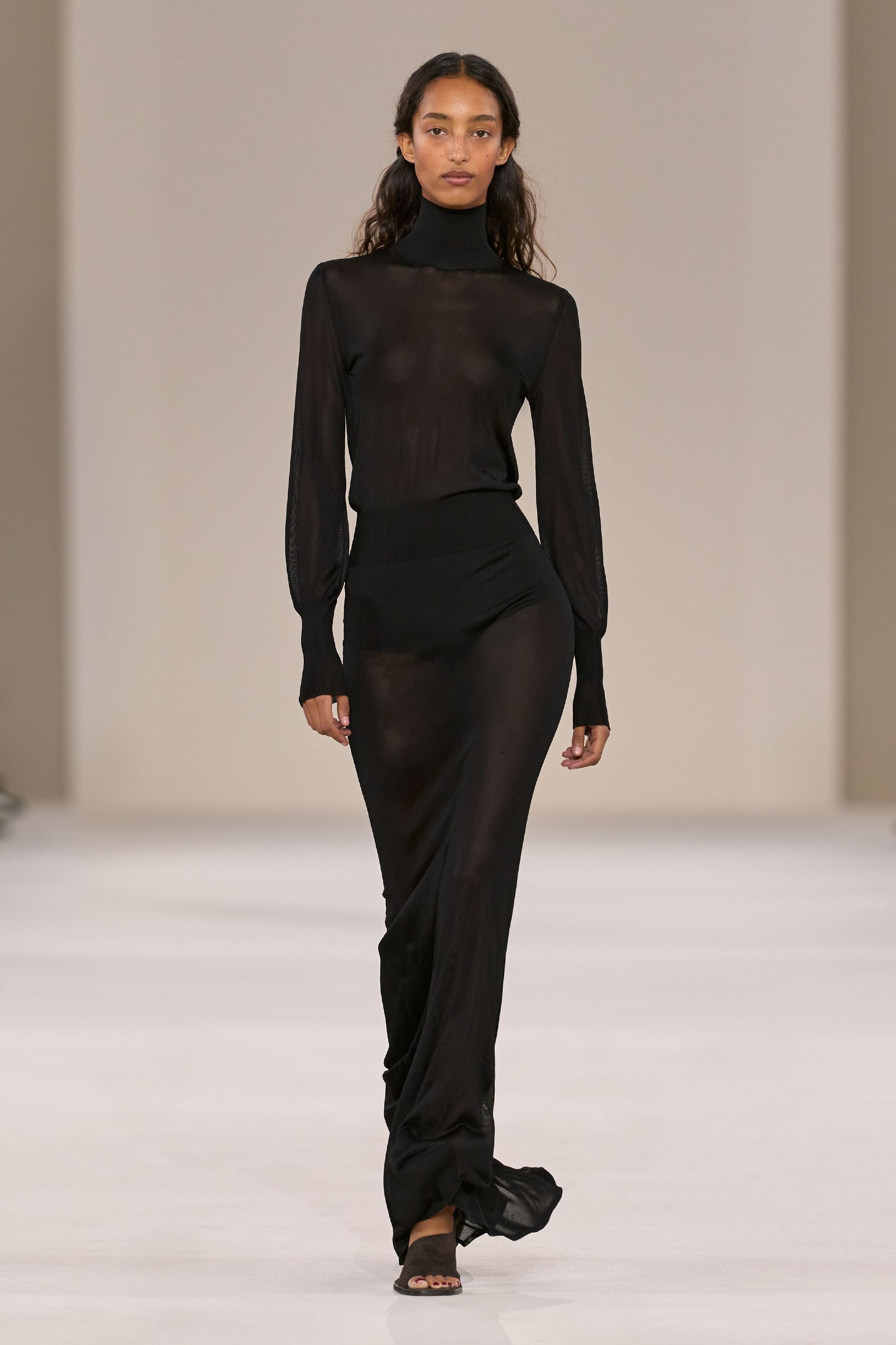 Max Mara S/S 2027 米兰时装周 