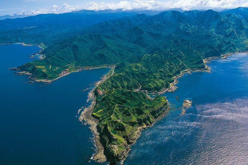 蔡正元入狱43天，一封亲笔信写得温文尔雅：感谢送行的朋友，惦记送花的女粉丝，连个