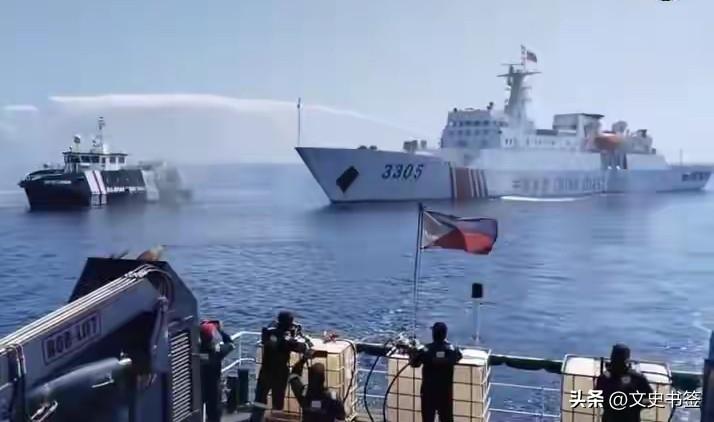 美军航母刚进南海，菲律宾立刻组团闯黄岩岛。7月24日，美国“乔治·华盛顿”号航母