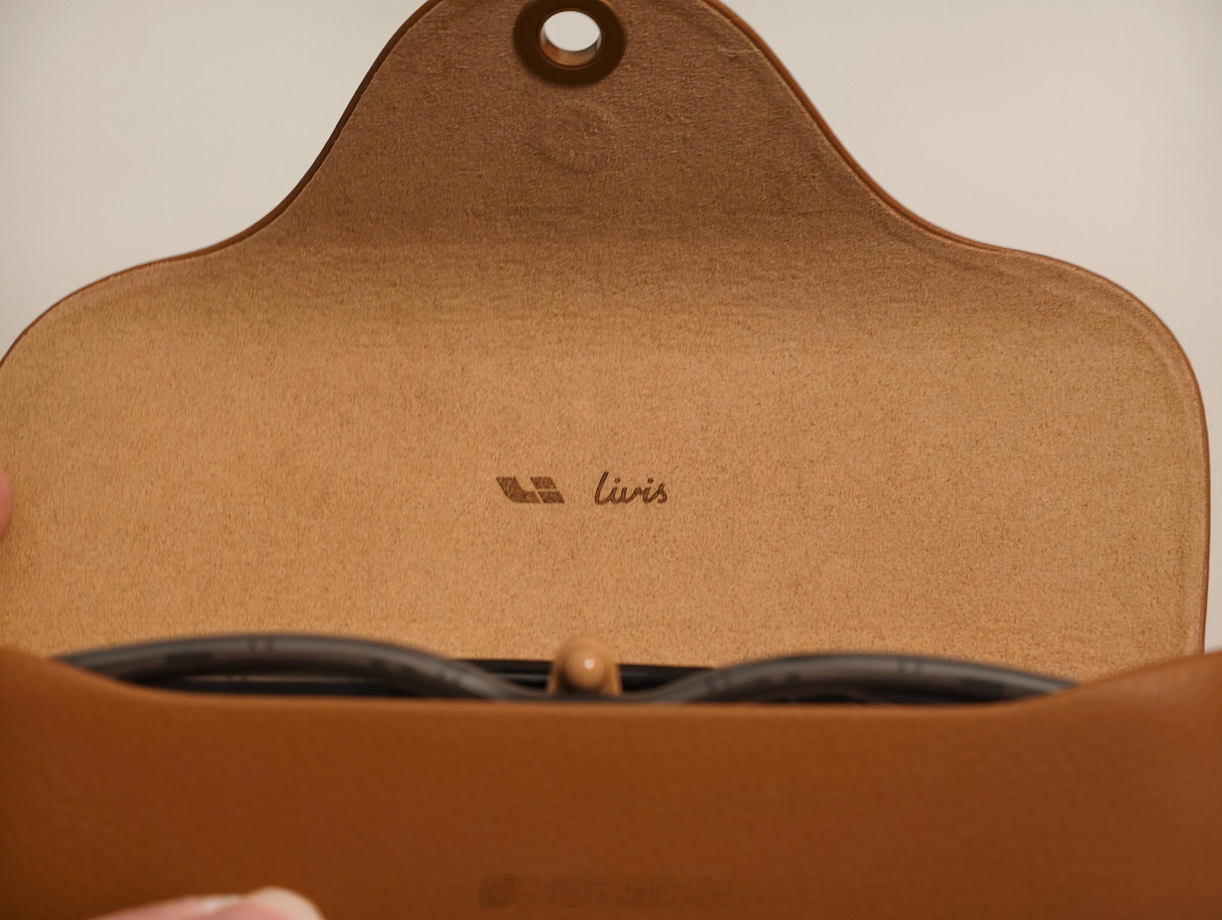 理想作为一个用户企业做出来的产品，用户用的是真的舒服用了这么多家的AI眼镜理想l