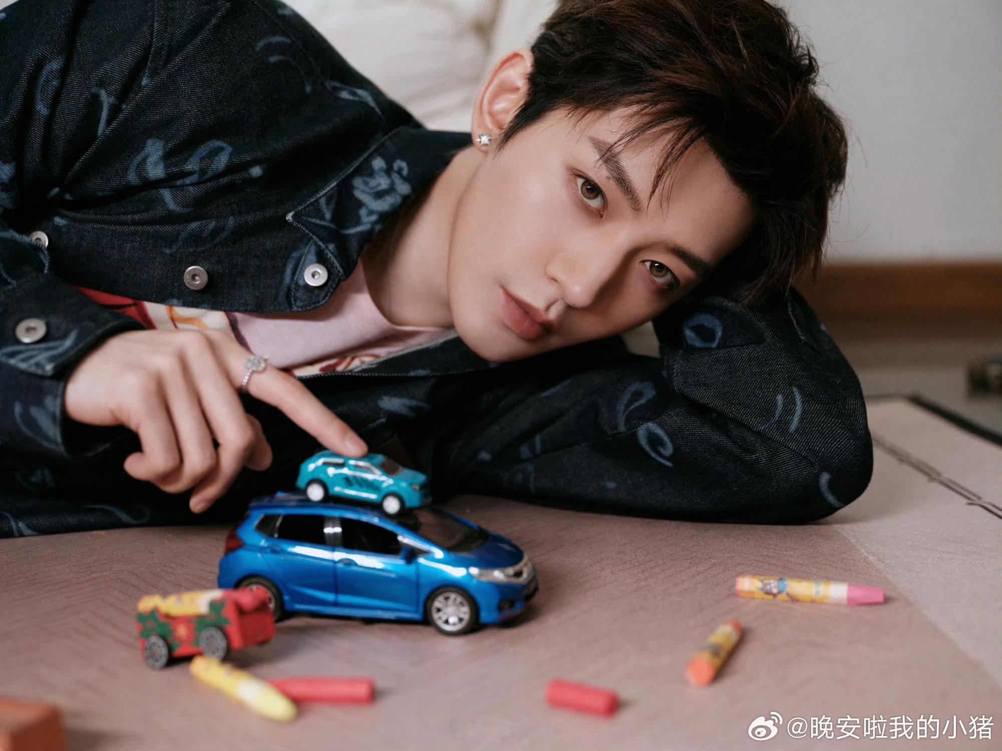 邓为Dior活动造型出图😍🤤 