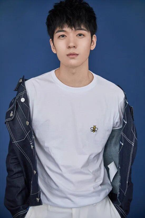 演员仝卓发文求助：表弟外出工作失联；失踪者母亲称其最后信号曾短暂出现在柬埔寨
