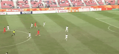 中国U23国足vs乌兹别克斯坦U23听清了传位于钰阿哥 ​​​
