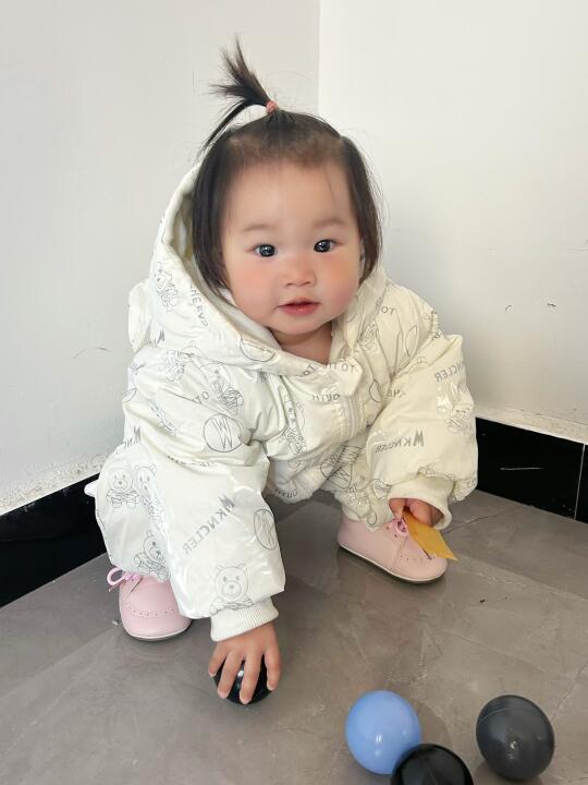 请问这张脸有机会做童模吗？