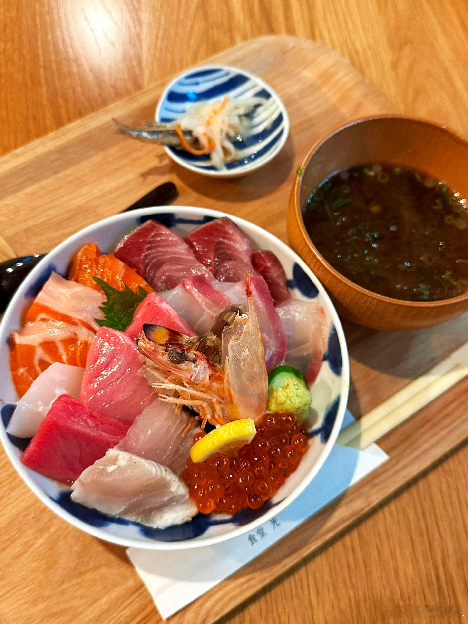 日本窜稀套餐：吃什么就是什么样的人，我大概明白为何日本出变态了。 