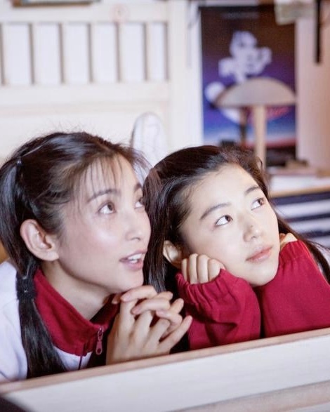 2011年，《雪花秘扇》中的李冰冰与全智贤。 