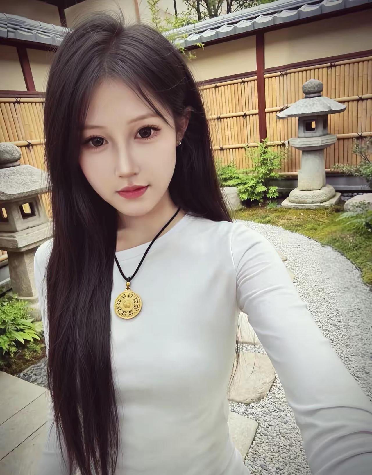 没有故意耍帅 有些气质与生俱来