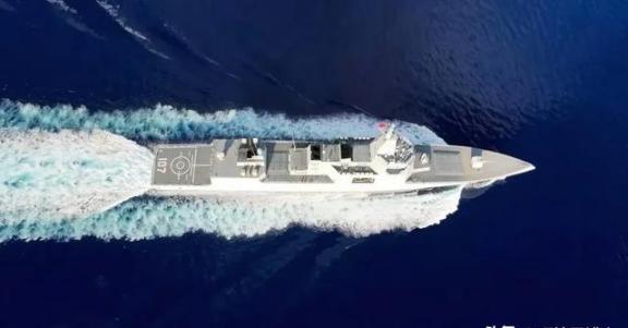 055大驱什么水平？可以说当拥有24艘055大驱的时候，不仅地球没有任何国家想跟