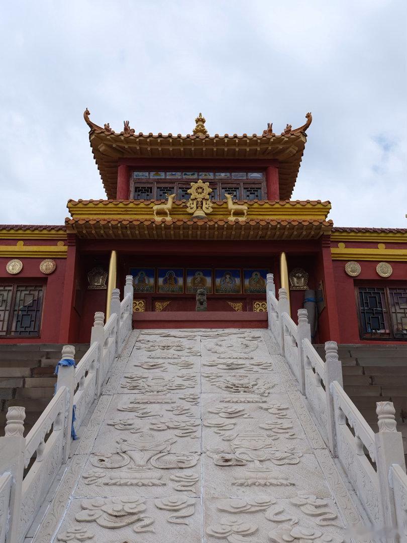 鄂尔多斯喇嘛庙继续逛鄂尔多斯寺庙记录生活 富士GF45-100 鄂尔多斯·鄂尔多