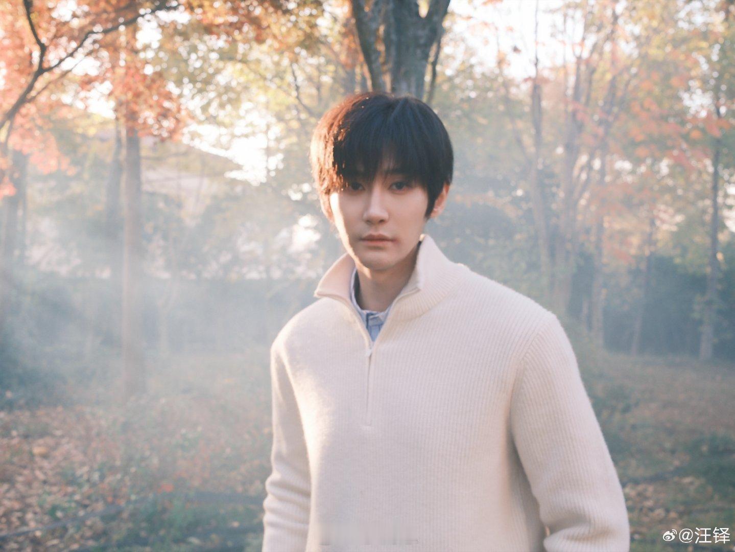 汪铎一句话让穆祉丞又哭又笑周五晚高疯 汪铎太会拿捏气氛了，把恩仔骗得又懵又可爱，