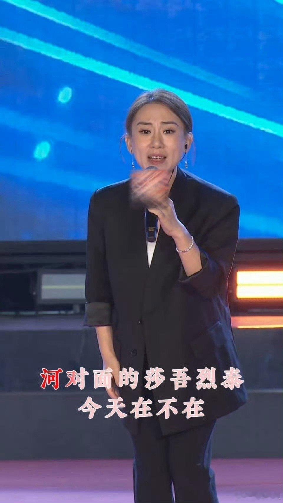丫蛋 DJ版苹果香 谁能想到《苹果香》还能这么改，丫蛋真是把创新和情感平衡得刚好